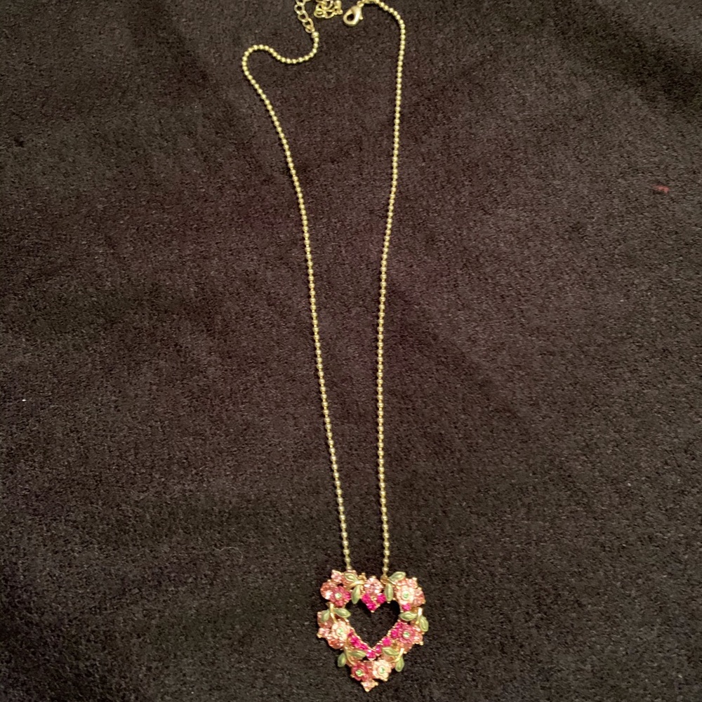 3/$22 Heart shape necklace